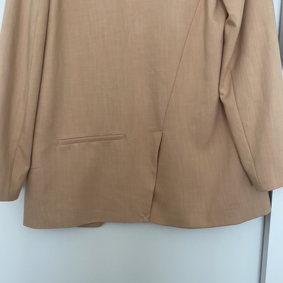 Zara Blazer! - Picture 6 of 9